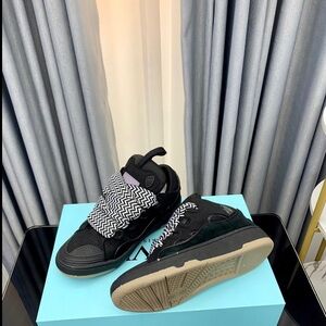 L'AGENCE Black and White Athletic Shoes